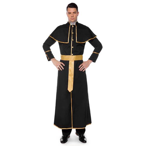 Чем отличается официальная одежда католических священников от протестантских?