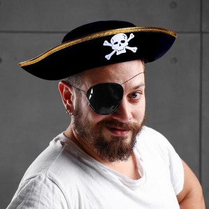Шляпа пирата Веселый Роджер