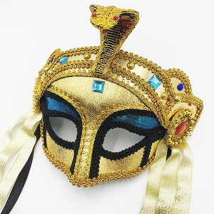 Карнавальная маска египетской царицы Клеопатры